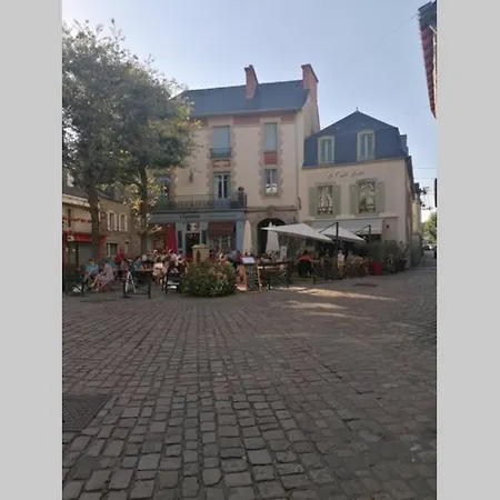 Appartement situé dans l'hyper centre d'Auray Exterior foto