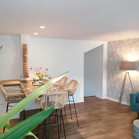 Appartement situé dans l'hyper centre d'Auray Exterior foto